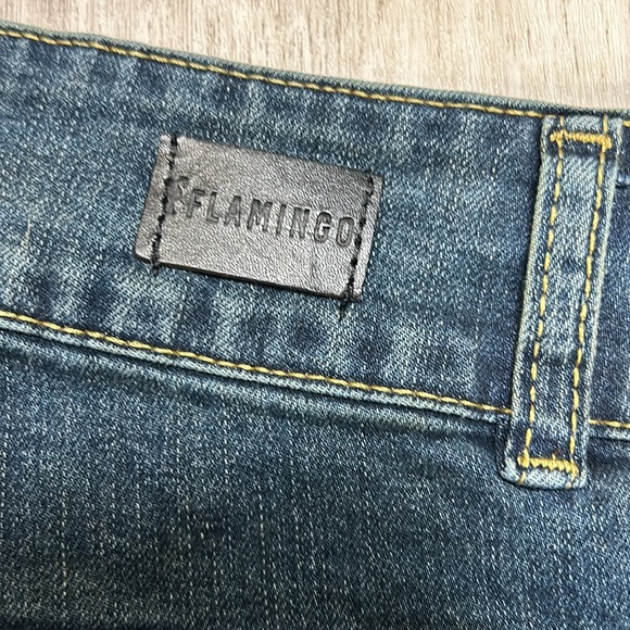 Flamingo Stretch Denim Dark Antique Wash Relaxed Fit Straight Leg Trouser Jeans - Picture 6 of 11